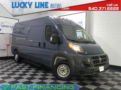 Used 2018 RAM ProMaster 2500 FWD image 1