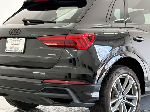 Used 2023 Audi Q3 2.0T Premium Plus w/ Premium Plus Package AWD/4WD image 25