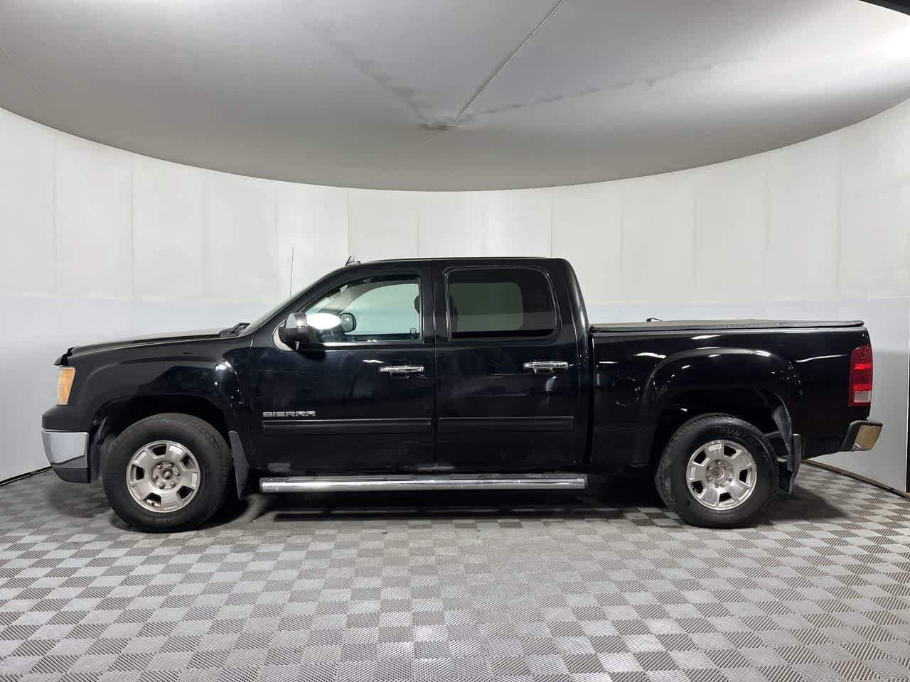 Used 2010 GMC Sierra 1500 SL AWD/4WD image 5