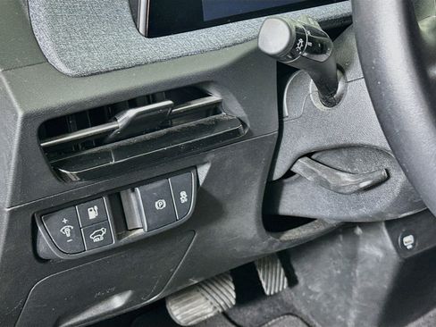 Used 2023 Kia EV6 Wind RWD image 17