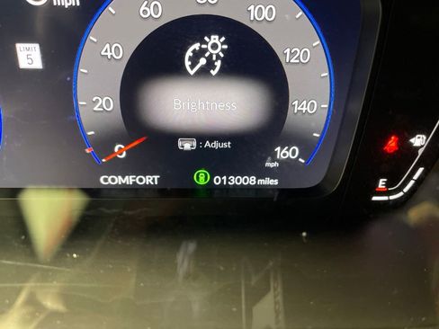 Used 2024 Acura Integra A-Spec image 19