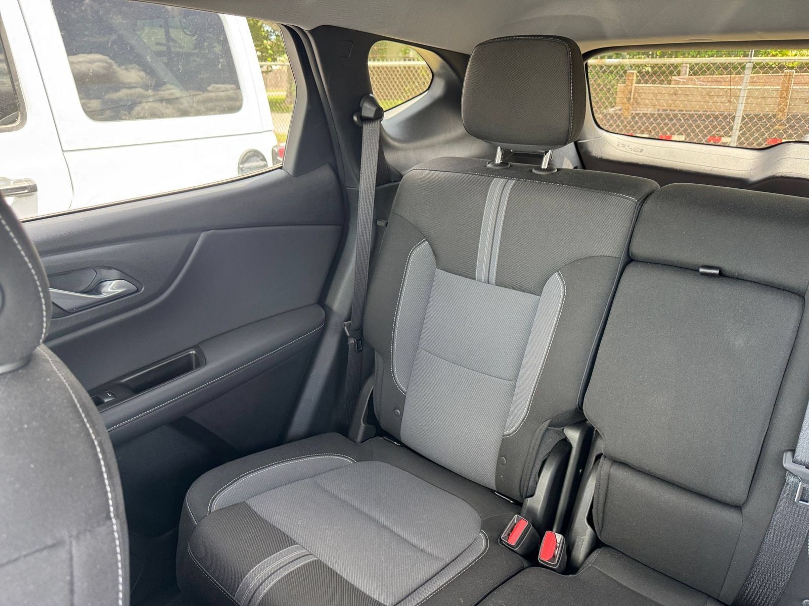 Used 2026 Chevrolet Blazer LT FWD image 37