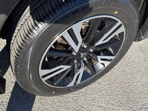 Used 2024 Mitsubishi Eclipse Cross SE image 21