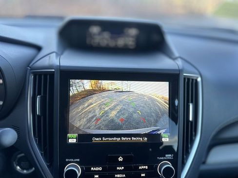 Used 2024 Subaru Forester Limited image 11