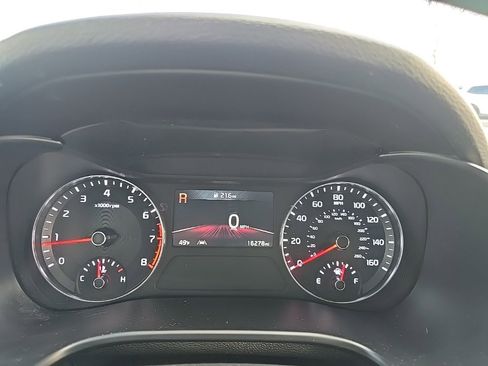 Used 2024 Kia Forte GT-Line w/ GT-Line Premium Package image 16