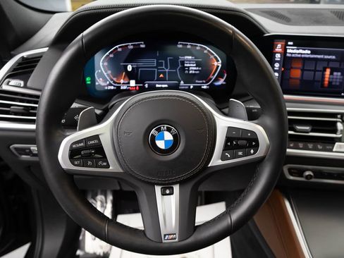 Used 2023 BMW X6 xDrive40i w/ Executive Package image 19