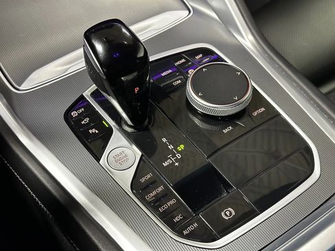 Used 2023 BMW X6 xDrive40i w/ Premium Package image 50