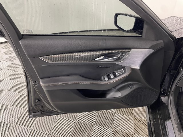 Used 2021 Cadillac CT5 V w/ Premium Package AWD/4WD image 10
