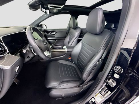 Certified 2026 Mercedes-Benz GLC 300 image 19
