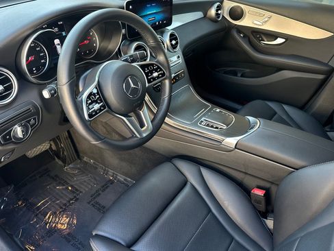 Used 2021 Mercedes-Benz GLC 300 image 8