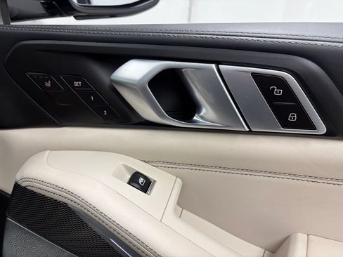 Used 2022 BMW X5 M50i w/ Executive Package AWD/4WD image 43