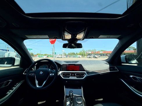 Used 2020 BMW 330i SPORT w/ Driving Assistance Package image 15