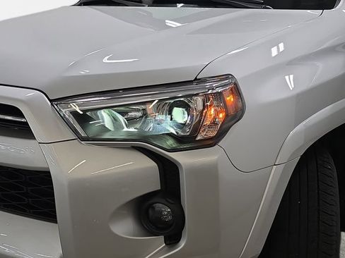 Certified 2024 Toyota 4Runner SR5 Premium w/ Moonroof Package AWD/4WD image 28