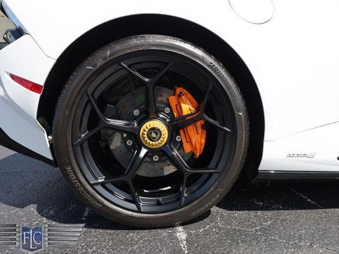 Used 2023 Lamborghini Huracan Tecnica RWD image 39