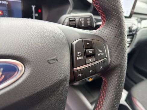 Used 2025 Ford Escape ST-Line image 14