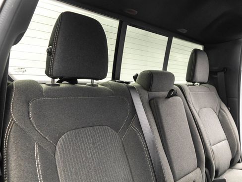 Used 2020 RAM 1500 Big Horn image 34