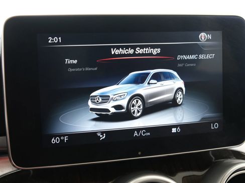 Used 2017 Mercedes-Benz GLC 300 4MATIC image 16