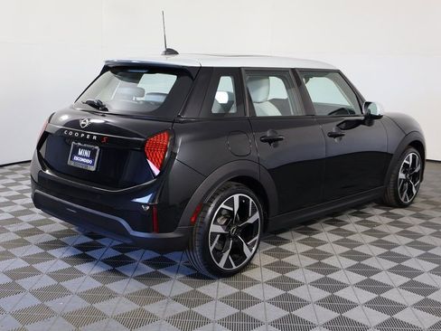 Used 2025 MINI Cooper S image 4