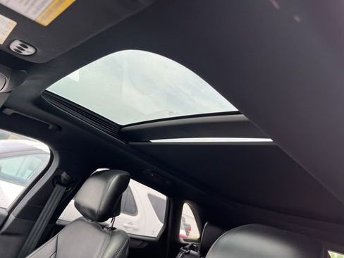 Used 2019 Lincoln MKC Reserve w/ MKC Technology Package AWD/4WD image 10
