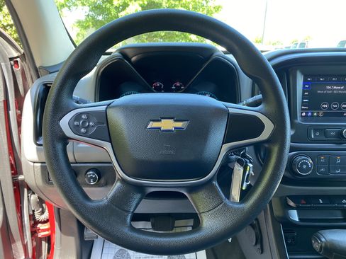 Used 2021 Chevrolet Colorado W/T w/ WT Convenience Package image 19