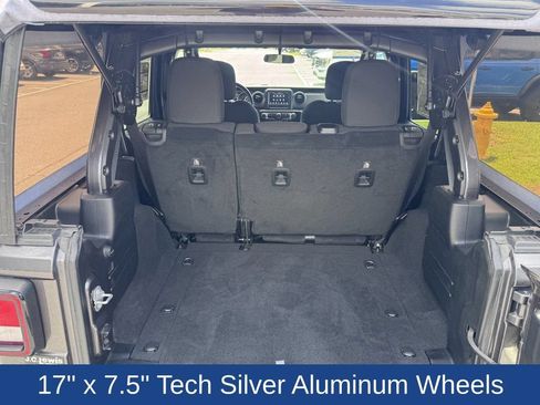 Used 2018 Jeep Wrangler Unlimited Sport S AWD/4WD image 8