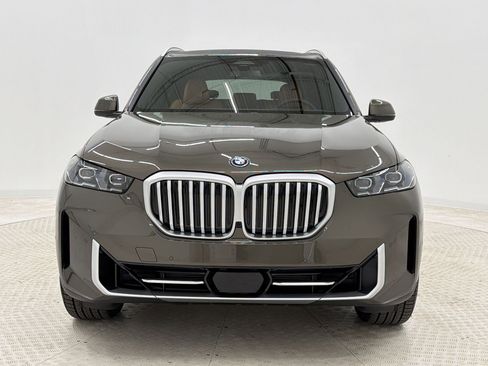 New 2026 BMW X5 xDrive50e AWD/4WD image 6
