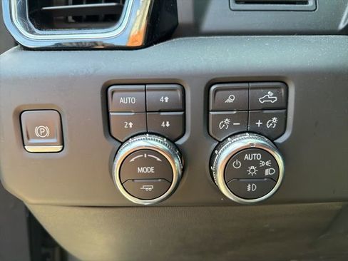 Used 2023 GMC Sierra 1500 Denali w/ Denali Carbonpro Edition image 16
