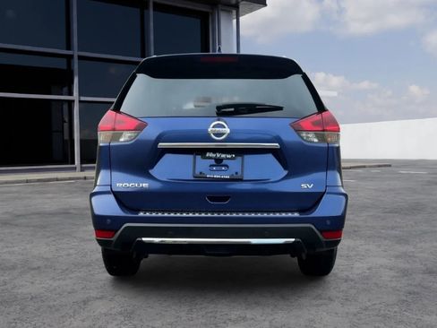 Used 2019 Nissan Rogue SV FWD image 4