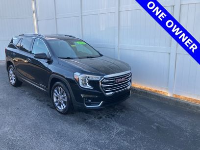 Used 2024 GMC Terrain SLT