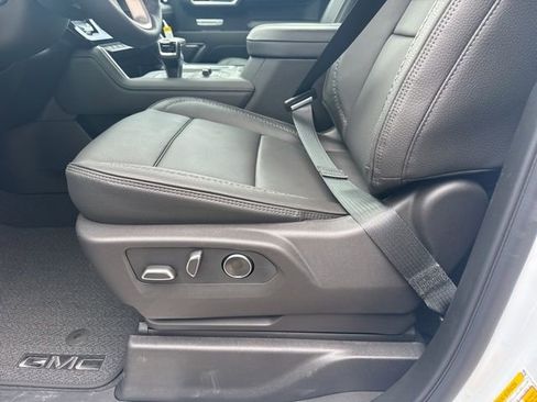 New 2026 GMC Sierra 1500 Denali AWD/4WD image 18