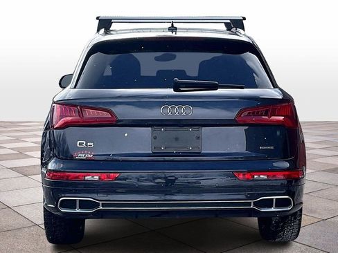 Used 2020 Audi Q5 e Premium w/ Convenience Package image 4