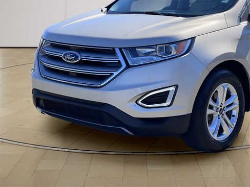 Used 2018 Ford Edge SEL w/ Equipment Group 201A image 32
