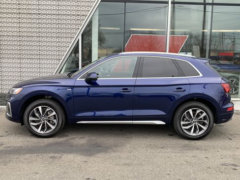 Certified 2022 Audi Q5 2.0T Premium Plus w/ Premium Plus Package image 2