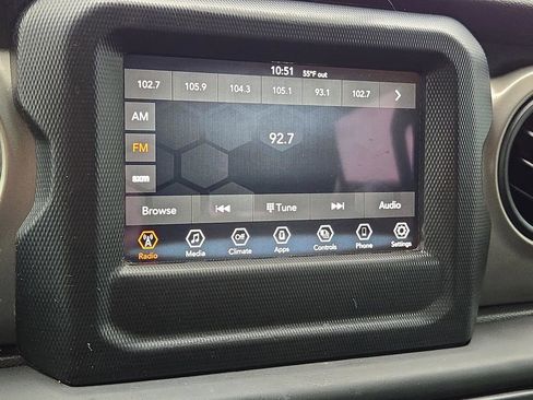 Used 2021 Jeep Wrangler Unlimited Sport image 26