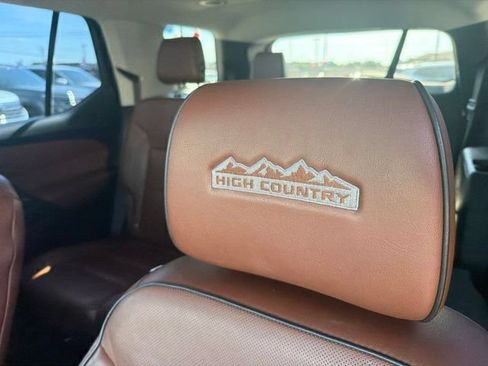 Used 2018 Chevrolet Traverse High Country AWD/4WD image 8