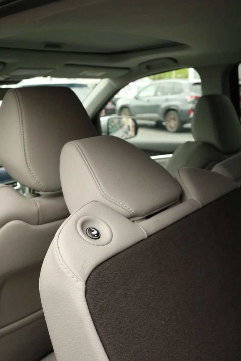 Used 2020 Acura MDX FWD image 50