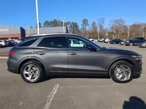 New 2026 Genesis GV70 2.5T Advanced image 3