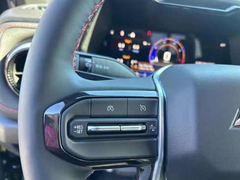 New 2026 Chevrolet Colorado Z71 image 18