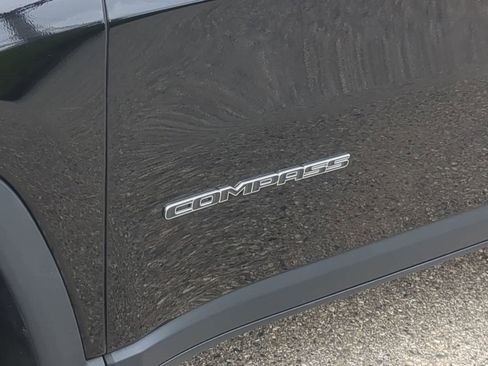 Certified 2018 Jeep Compass Limited AWD/4WD image 13