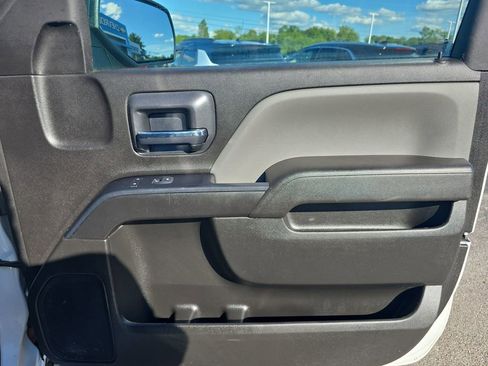 Used 2018 Chevrolet Silverado 1500 W/T w/ WT Convenience Package AWD/4WD image 14