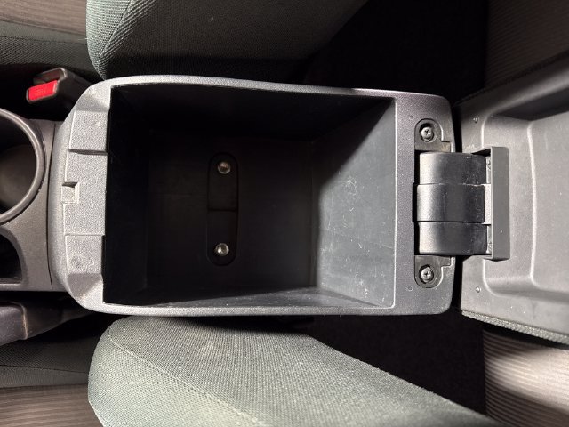 Used 2015 Scion tC FWD image 34