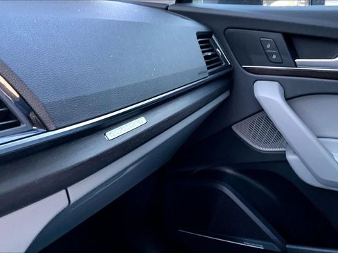 Used 2022 Audi Q5 2.0T Premium Plus w/ Premium Plus Package image 28