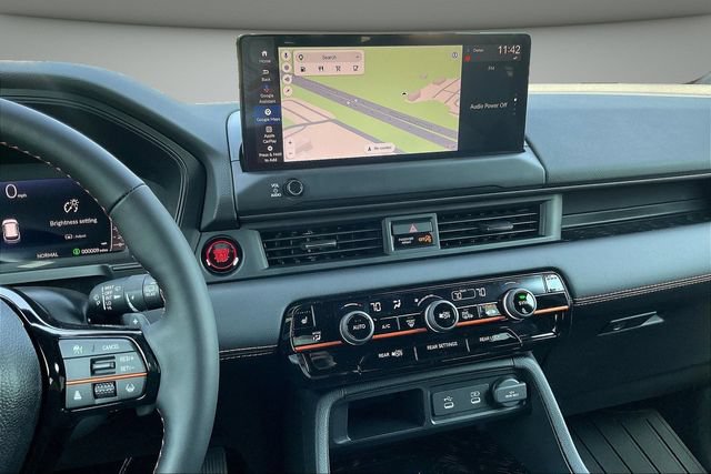 New 2026 Honda Pilot TrailSport image 6