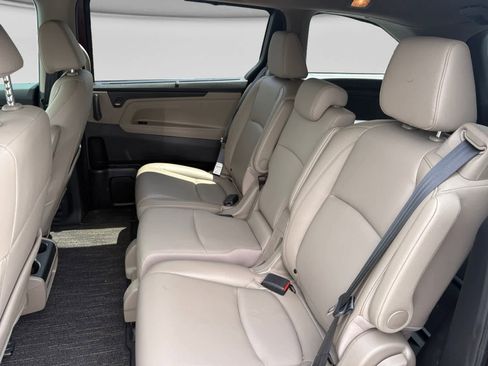 Used 2021 Honda Odyssey EX-L image 12