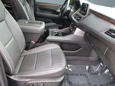 Used 2023 Chevrolet Tahoe Premier image 34