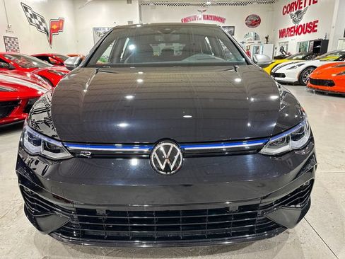 Used 2024 Volkswagen Golf R AWD/4WD image 7