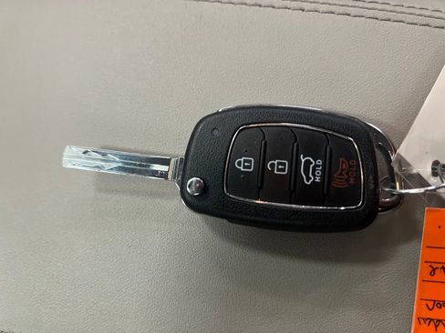 Used 2019 Hyundai Tucson SE FWD image 31