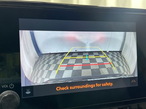 Used 2023 Toyota RAV4 XLE w/ Convenience Package image 28