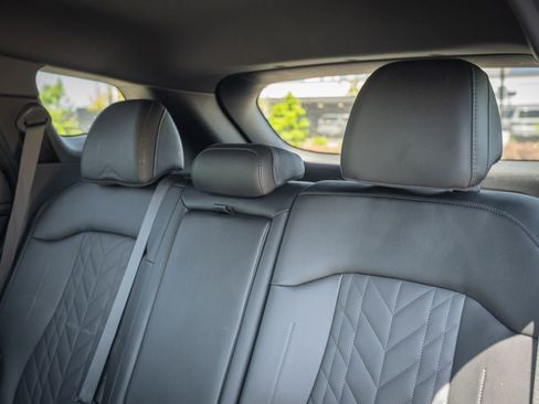 Used 2025 Kia Sportage X-Line image 19