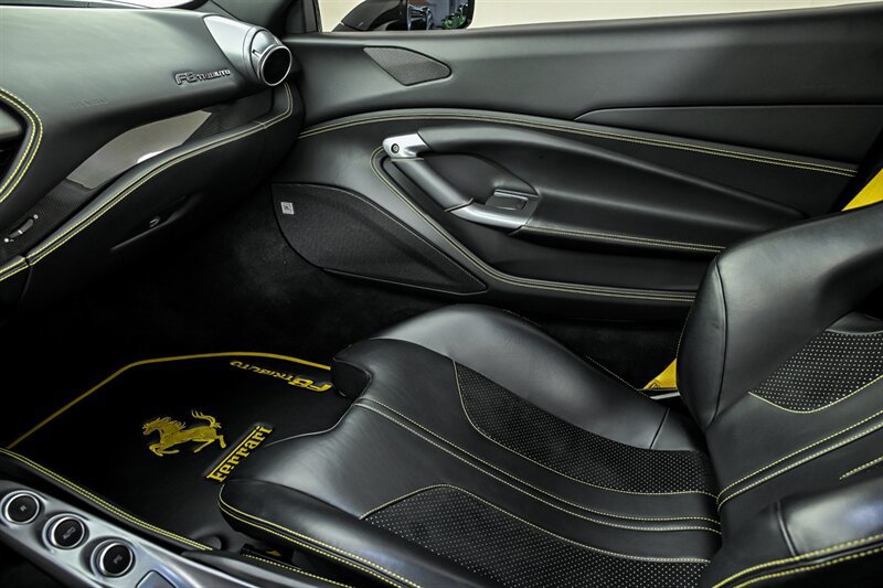 Used 2020 Ferrari F8 Tributo RWD image 47